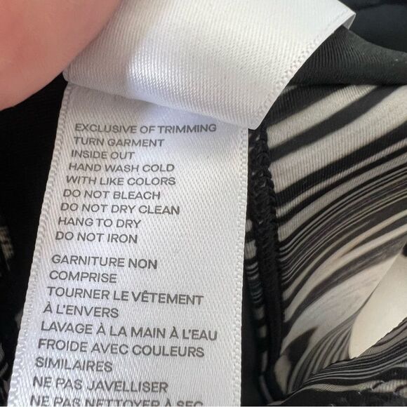 Good American Natural Swirl Kardashian Silky Sports Bracrop Top Halter Bra - Picture 10 of 10